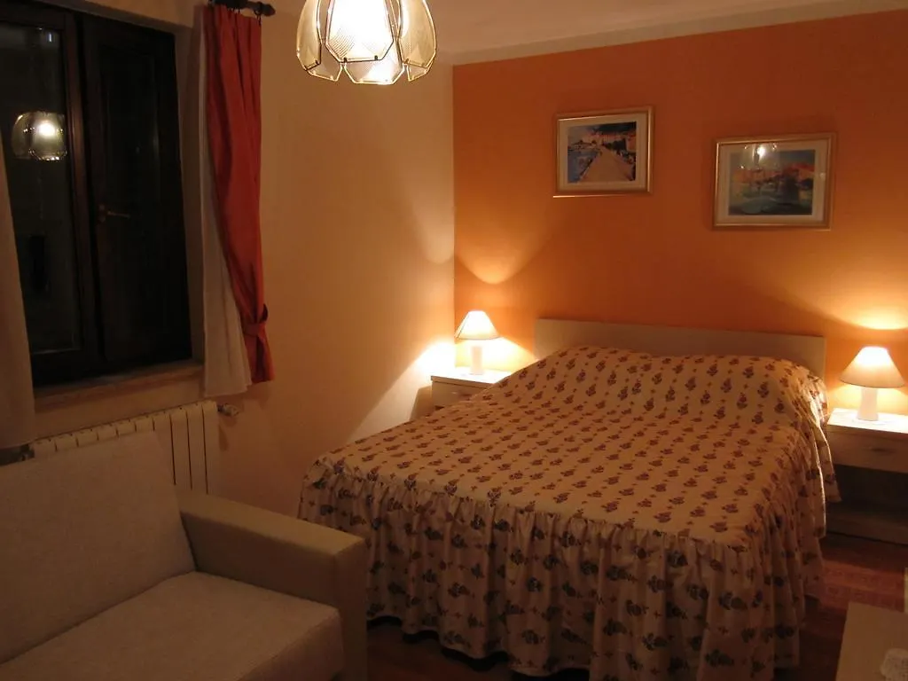 Apartments Mediteraneo Tar-Vabriga