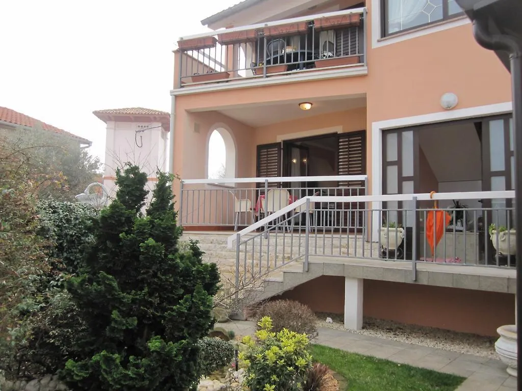 Apartments Mediteraneo Tar-Vabriga