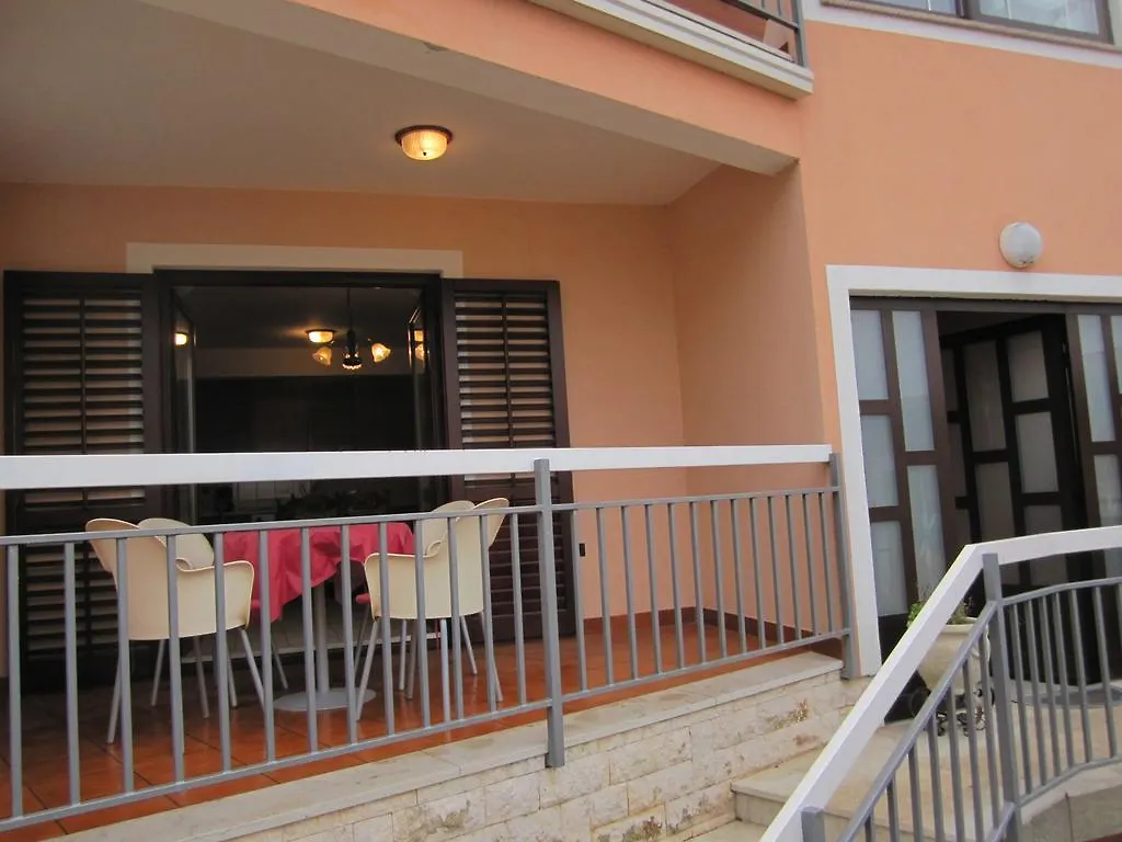 Apartments Mediteraneo Tar-Vabriga