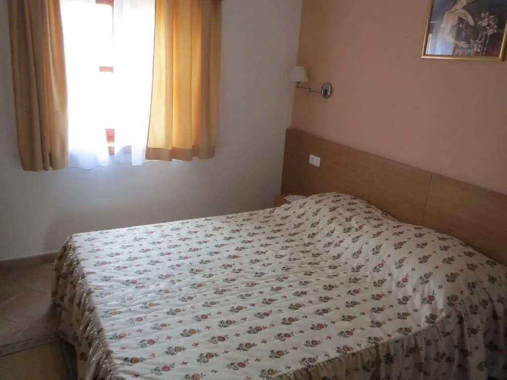 Apartments Mediteraneo Tar-Vabriga Croatia