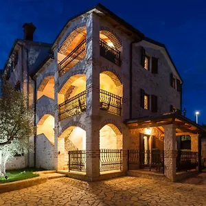 P&b Apartman